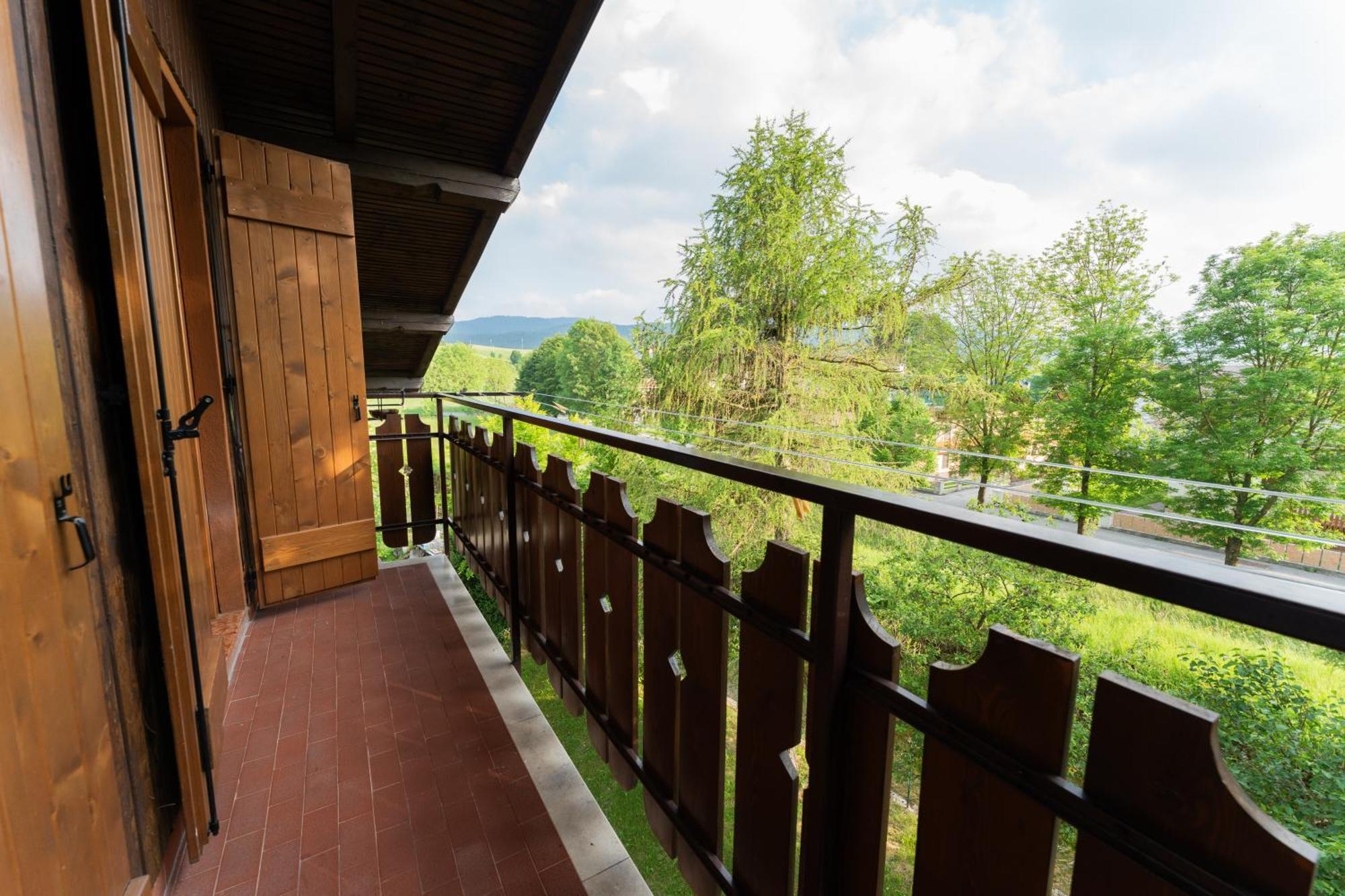 Апартаменти Asiago Centro Mansarda Con Balcone E Giardino Екстер'єр фото